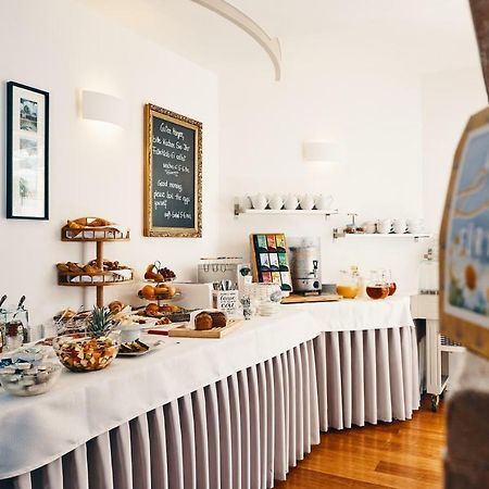 Hôtel Wolke 7 à Reutte Extérieur photo