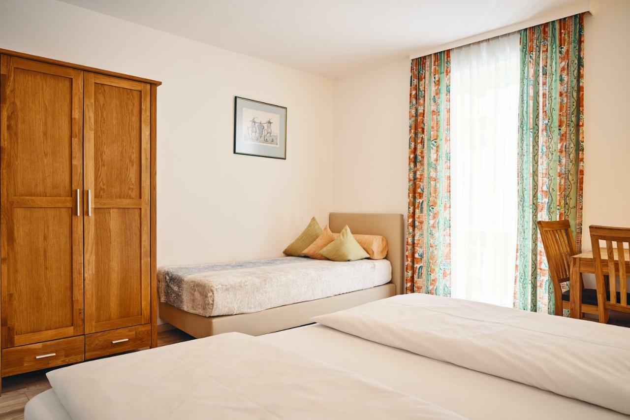 Hôtel Wolke 7 à Reutte Extérieur photo